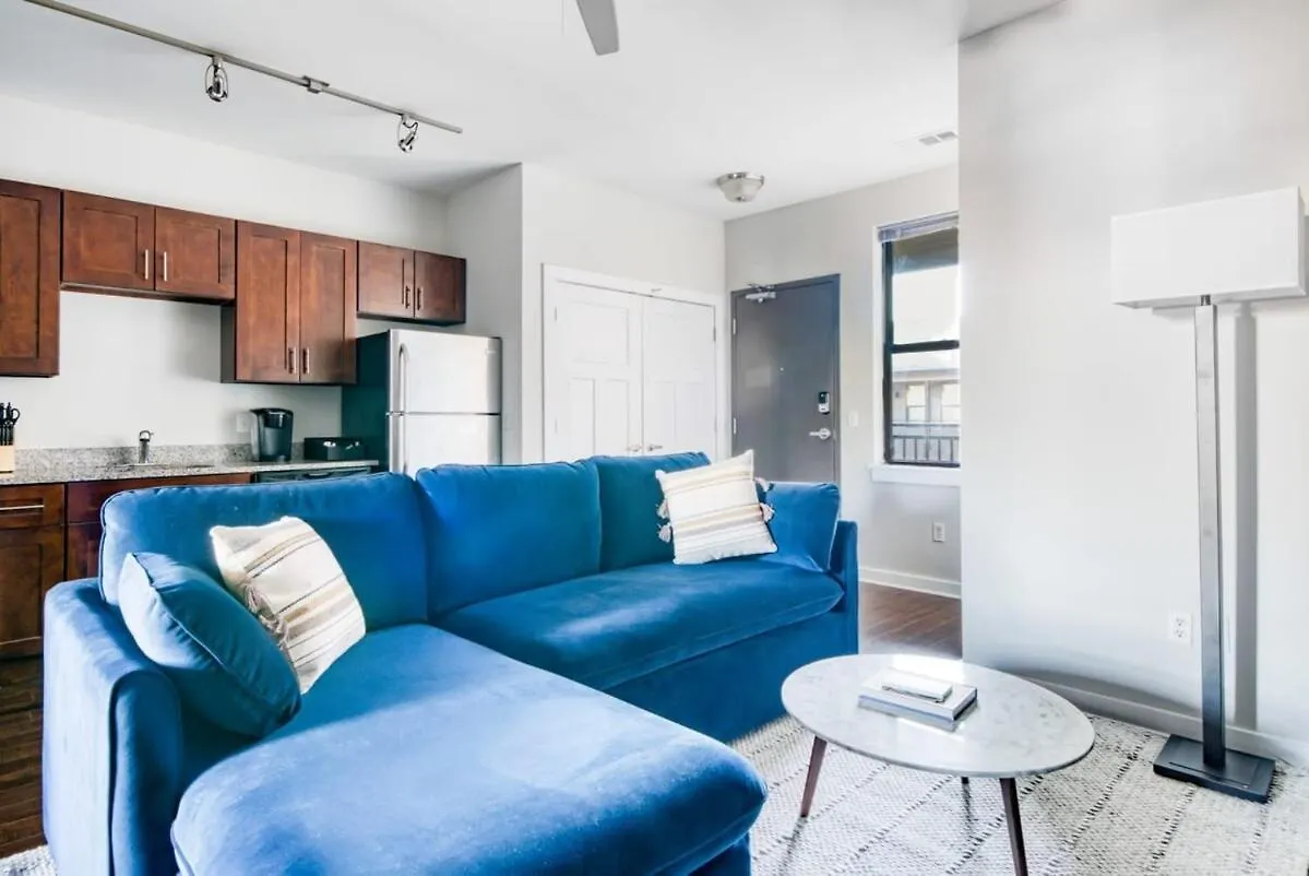 נאשוויל Cozysuites Two Stunning Music Row Condos W Parking 0*,